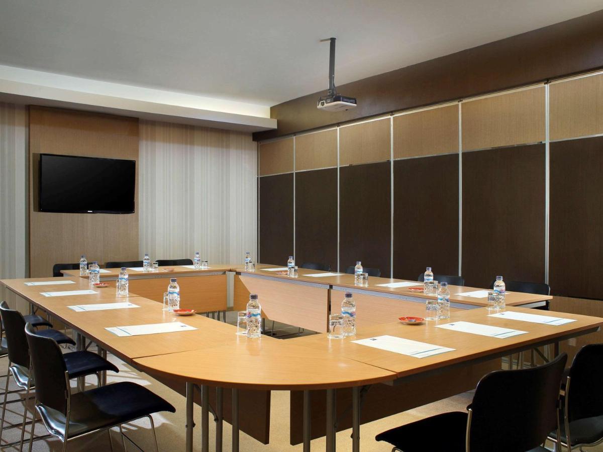 Cordia Hotel Surabaya Airport - Hotel Dalam Bandara - Formerly Ibis Budget Surabaya Airport Sidoarjo Extérieur photo