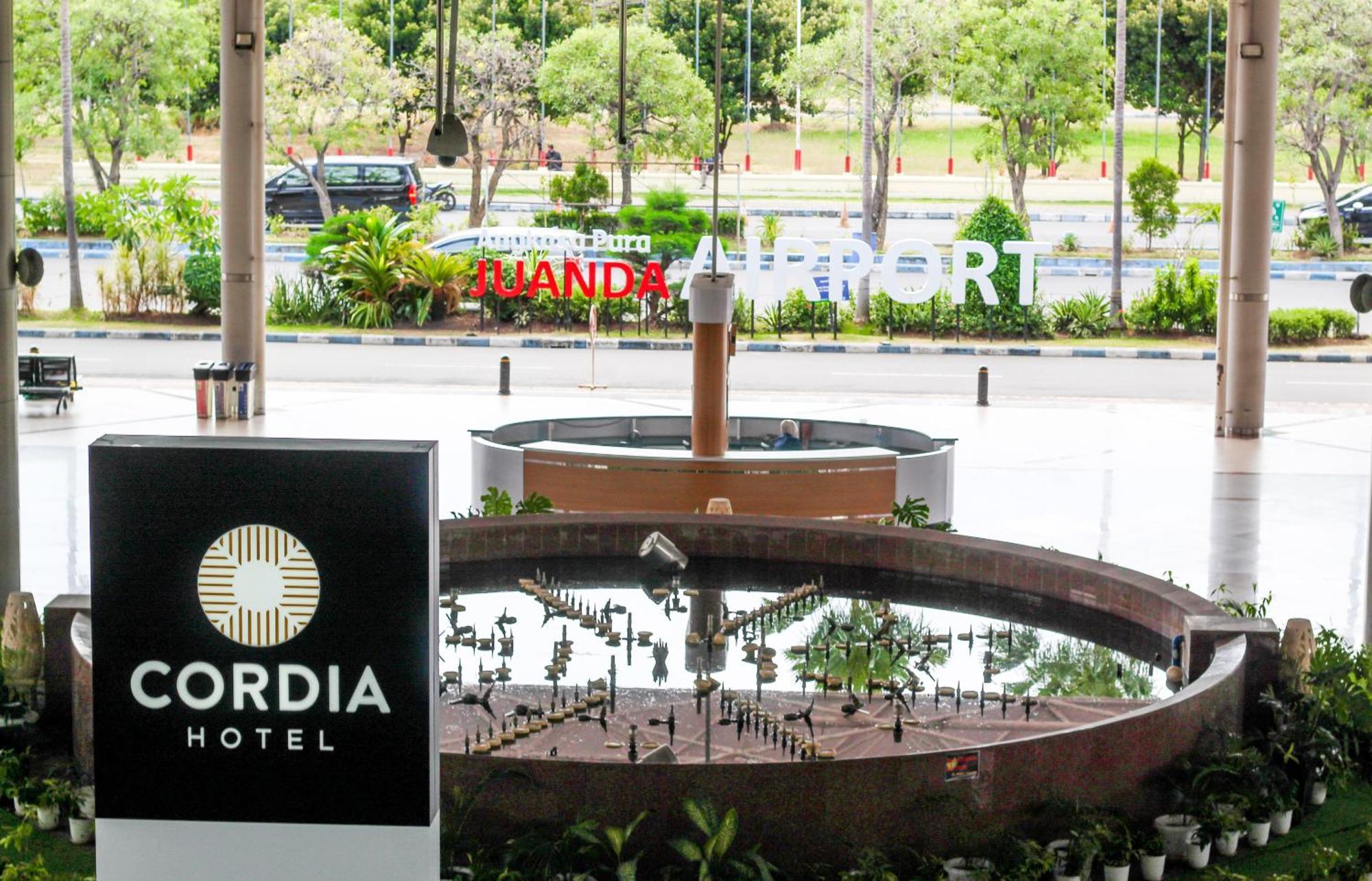 Cordia Hotel Surabaya Airport - Hotel Dalam Bandara - Formerly Ibis Budget Surabaya Airport Sidoarjo Extérieur photo